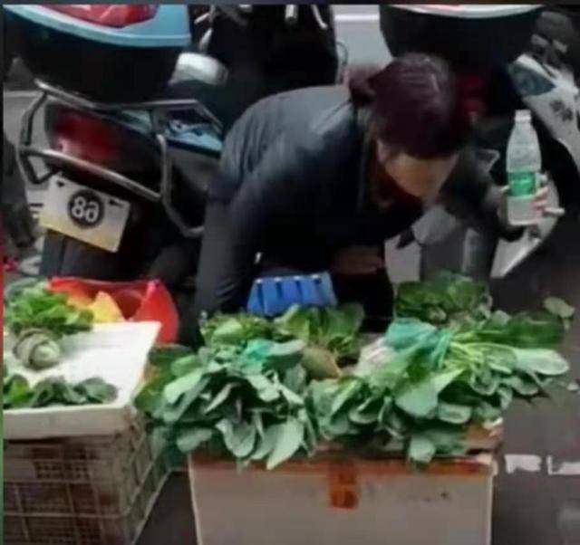 下载 (1).jpeg