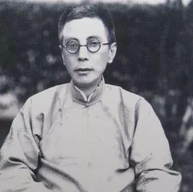 下载 (14).jpg